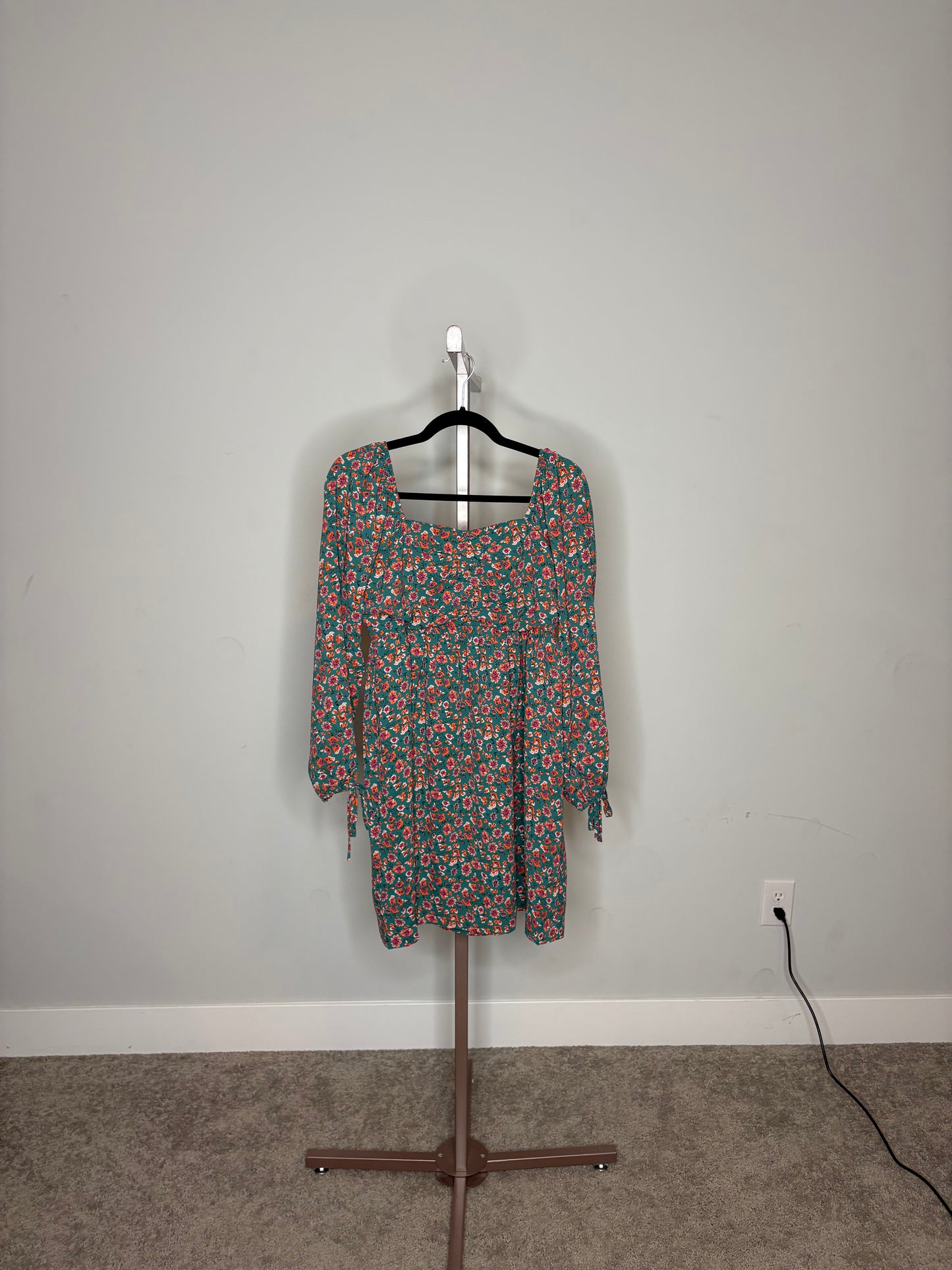 green and orange floral design dress