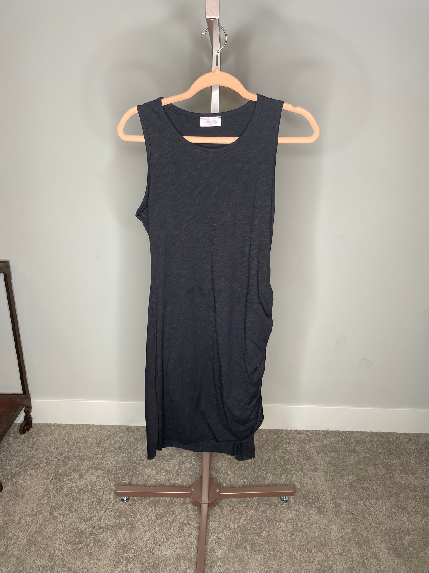 Black Sleeveless Dress