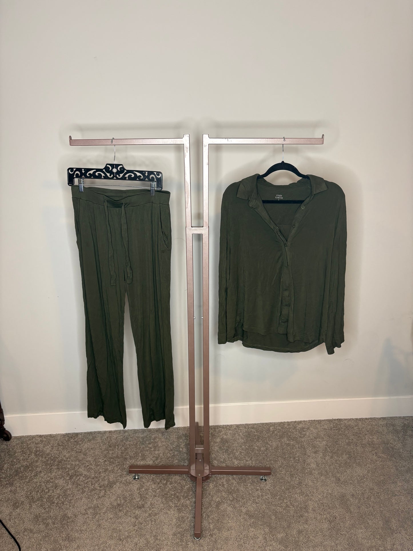 Dark green Cozy Earth button up sweatpants set