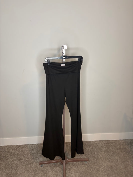 black flared yoga leggings