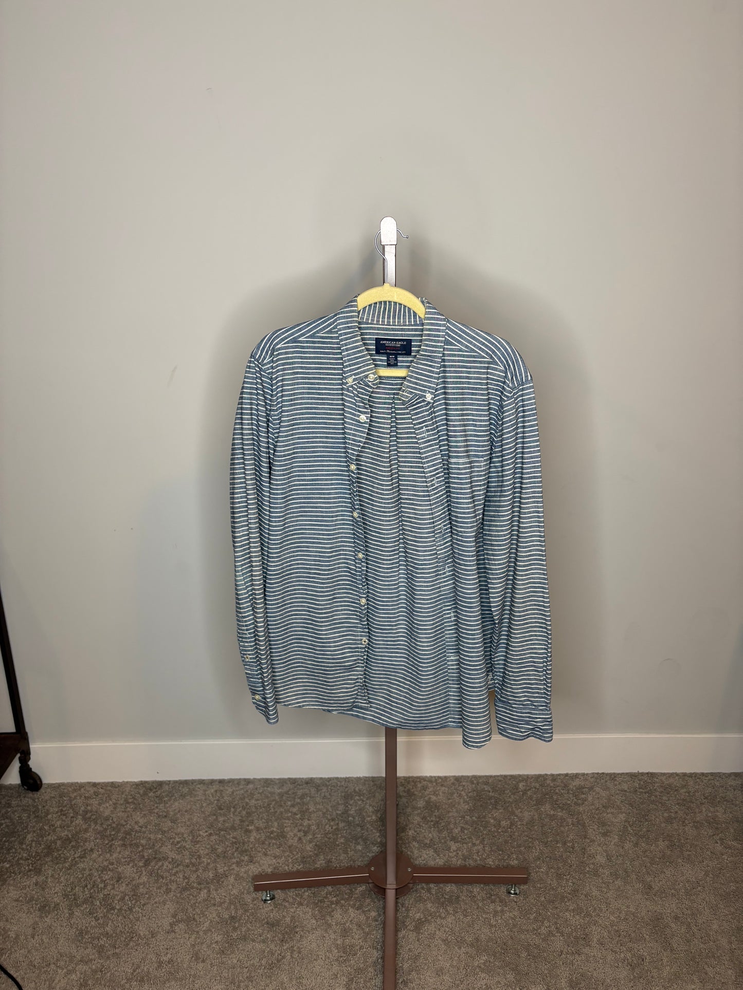 Blue and white American Eagle striped mens button up