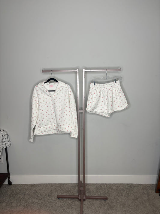 white and red cloth sweater set